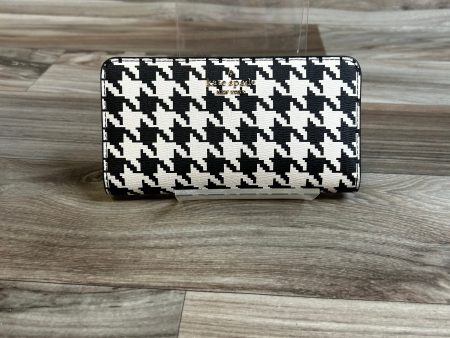 Wallet Designer By Kate Spade, Size: Medium For Cheap