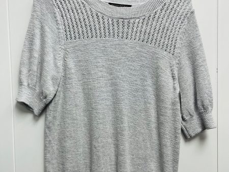 Sweater Short Sleeve By Banana Republic O In Grey, Size: S Discount