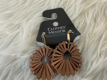 Earrings Dangle drop By Christian Siriano For Sale