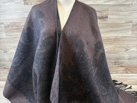 Shawl By Clothes Mentor In Black & Brown, Size: Osfm Cheap