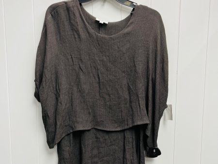 Top Short Sleeve By Umgee In Grey & White, Size: S on Sale